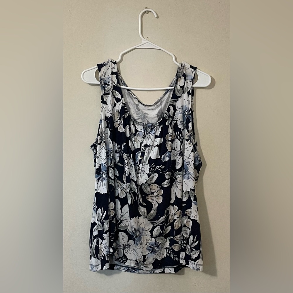 Croft&Barrow. Tank Top Size XL